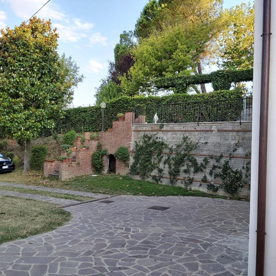 B&B Le Rose Di Paola Santa Maria a Monte Exterior foto